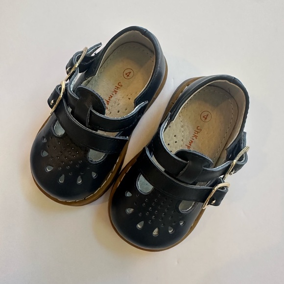Infant Shoes - Picture 5 of 5